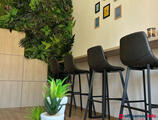Offices to let in Lynx Coworking