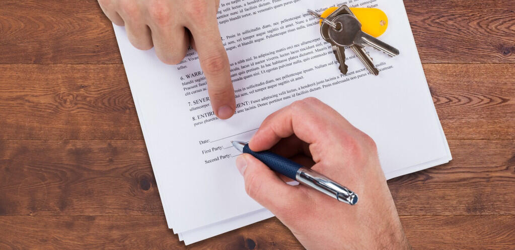 Buyers complain that the role of real estate agencies is decreasing, and the price is equally high