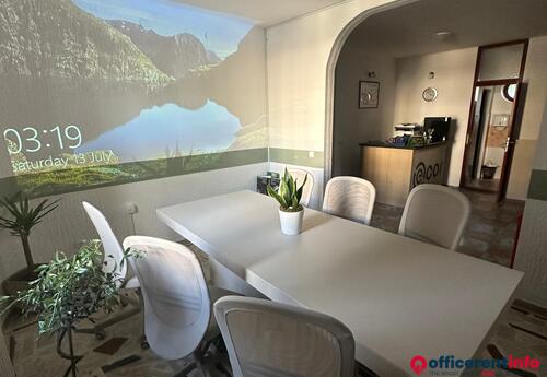 Offices to let in Green coworking center