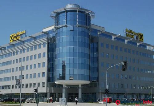 Offices to let in Business Point