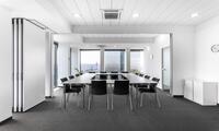 Move into ready-to-use open plan office space for 15 people in Regus USCE Tower