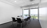 Private office space tailored to your business’ unique needs in Regus USCE Tower