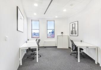 All-inclusive access to professional office space for 3-4 people in Regus Kneza Mihaila