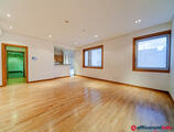 Offices to let in Office bulding B2