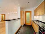 Offices to let in Office bulding B2